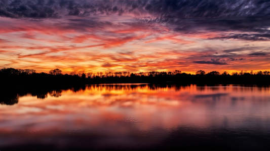 13 Reflets d’un Même Ciel XIII – Le Lac en Feu