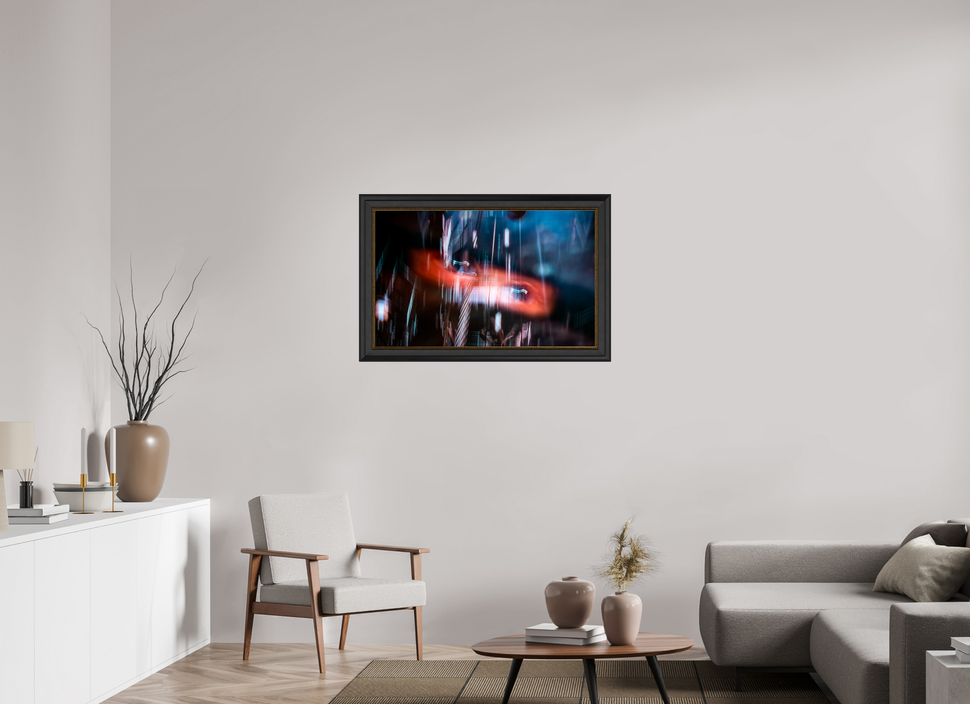 96 x 60 cm, Cadre Noir-Or Un sillage de lumière fend l'obscurité.