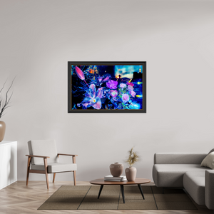 127,7 x 80 cm, 11 Cadre Noir-Or Les pétales qui veillent sur la métropole