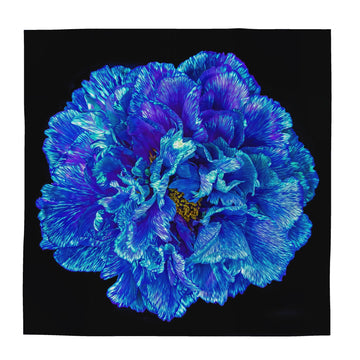 Foulard carré en Soie « Pivoine Cœur Bleu »