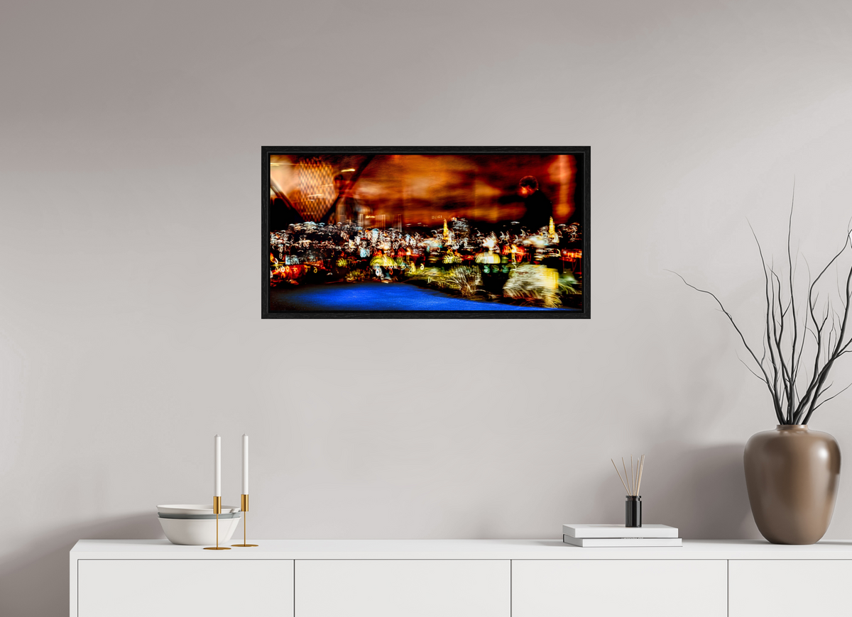 80 x 40 cm, Caisse américaine Noire Promeneur des nébuleuses urbaines