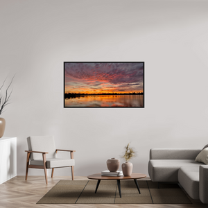 143 x 80 cm, Caisse américaine Noire 15 Reflets d’un Même Ciel XV – L’Embrasement du Soir