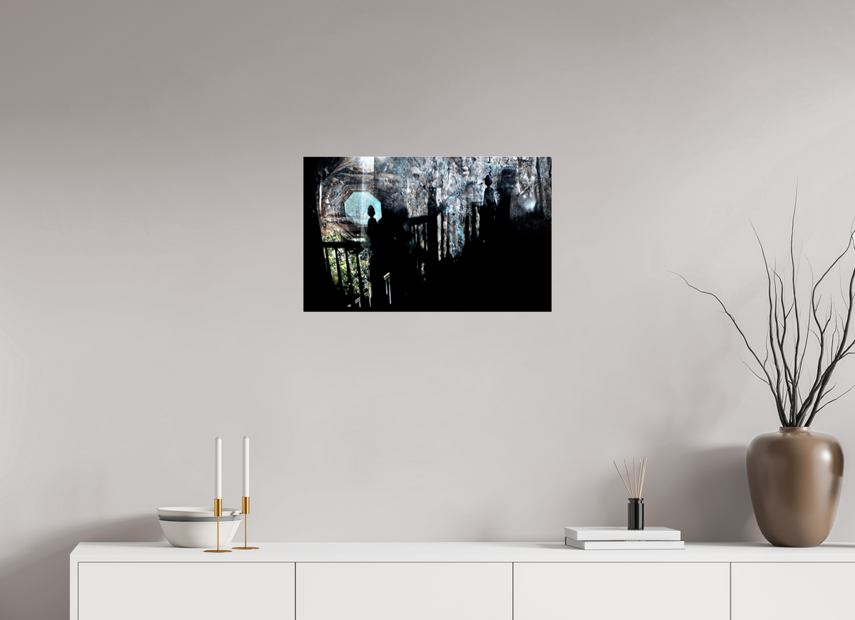 64 x 40 cm, Tirage photo sous Verre acrylique Les gardiens de la lumière enfouie