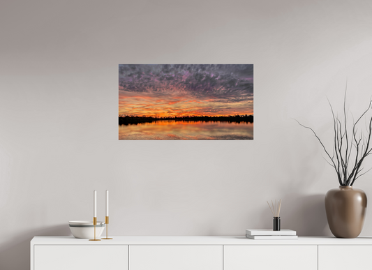 80 x 45 cm, Tirage photo sous Verre acrylique 9 Reflets d’un Même Ciel IX – Le Souffle d’Ambre