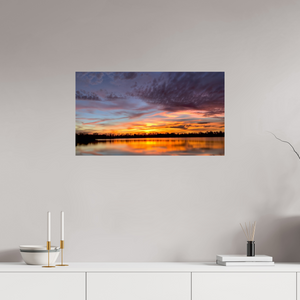 80 x 45 cm, Tirage simple sur papier photo Fuji Crystal Pearl 11 Reflets d’un Même Ciel XI – L’Éclat du Couchant