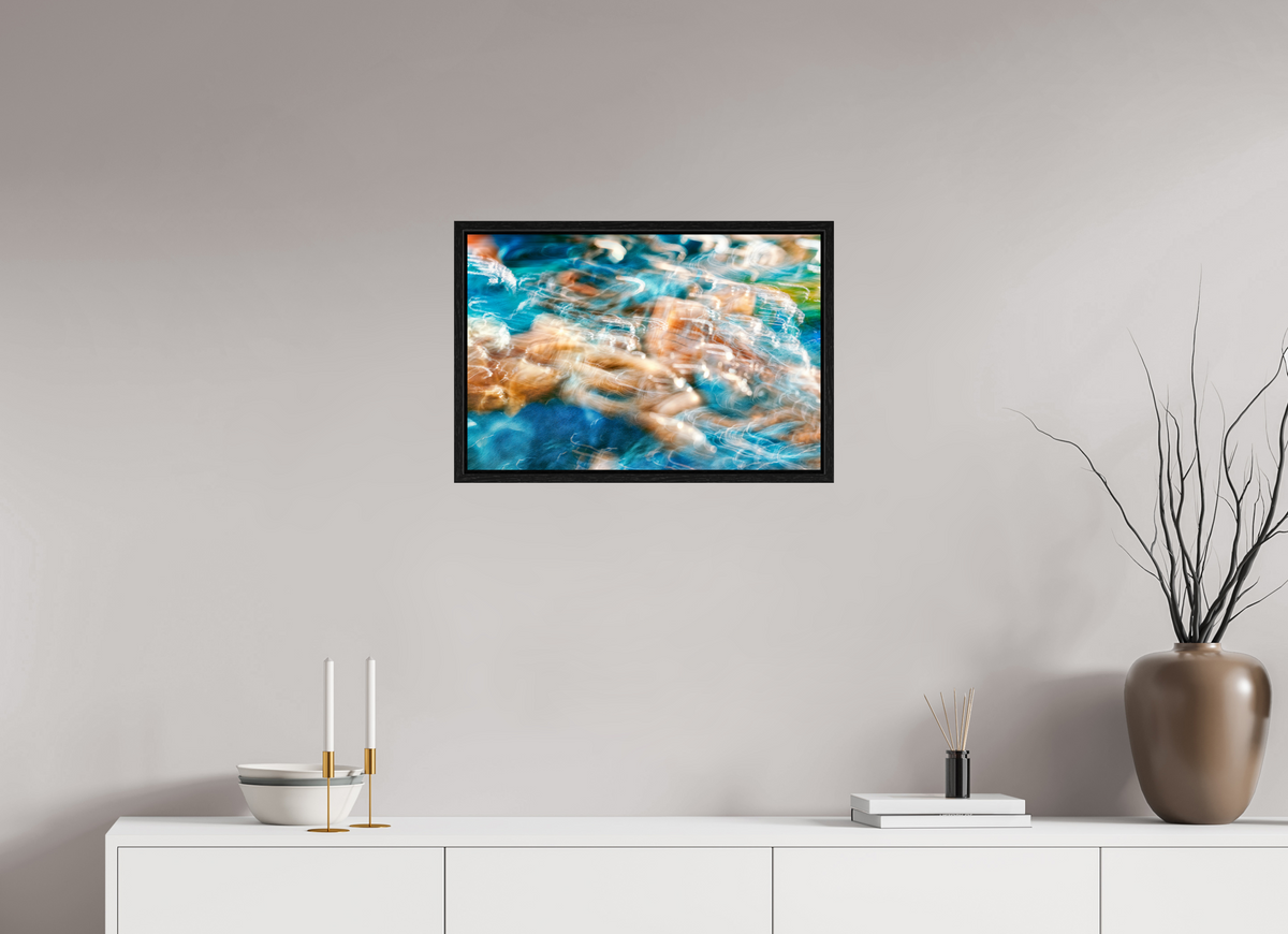 60 x 40 cm, Caisse américaine Noire La danse des eaux secrètes