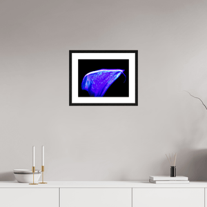 Une vague pourpre au bord du silence - Idealart